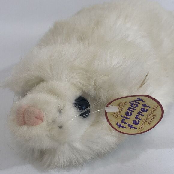 Vintage Scoozie Pet Plush Animated NWT Friendly Ferret Limited Ed Purrs READ - Picture 1 of 10